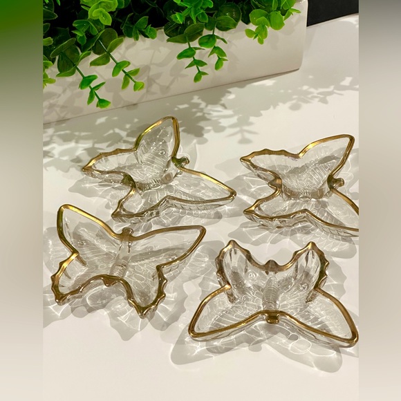 Vintage Butterfly Trinket Dish Set of 4 - Picture 8 of 12